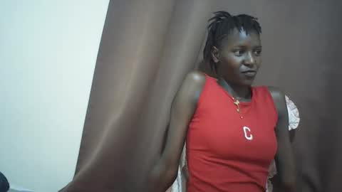 Snapshot of queen_0012 chatting on May 2, 2026, 9:36 am asher online show from May 2, 2026, 9:36 am