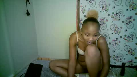 queen_dimple1 online show from May 1, 2026, 9:41 pm