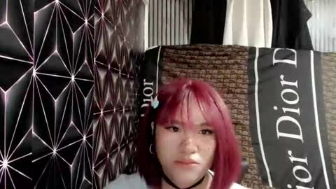 Snapshot of queen_elicktra chatting on April 17, 2026, 8:45 pm JOY online show from April 17, 2026, 8:45 pm