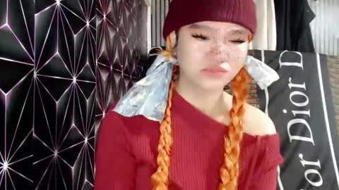 Snapshot of queen_elicktra chatting on April 24, 2026, 12:46 am JOY online show from April 24, 2026, 12:46 am
