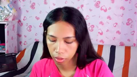 Snapshot of queen_gia chatting on July 23, 2026, 9:57 pm queen_gia online show from July 23, 2026, 9:57 pm