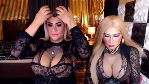 queen_horsecock online show from May 12, 2026, 7:05 am