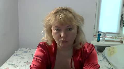 queen_jane8 online show from May 13, 2026, 11:18 am