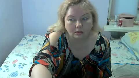 queen_jane8 online show from May 29, 2026, 10:35 am