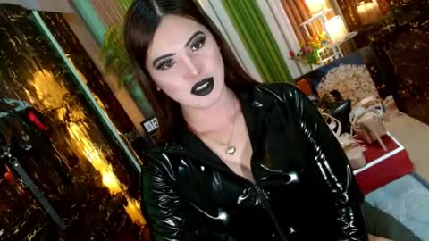 Kendal  online here from 6am-3pm philippine time online show from July 28, 2026, 9:47 pm