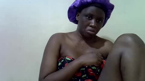 Snapshot of queen_leilla chatting on June 2, 2026, 4:31 pm queen_leilla online show from June 2, 2026, 4:31 pm