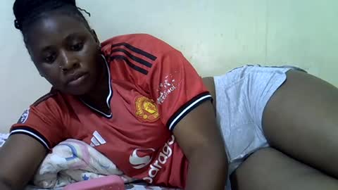 Snapshot of queen_leilla chatting on July 20, 2026, 3:03 pm queen_leilla online show from July 20, 2026, 3:03 pm