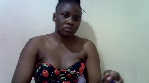 Snapshot of queen_leilla chatting on July 21, 2026, 3:09 am queen_leilla online show from July 21, 2026, 3:09 am