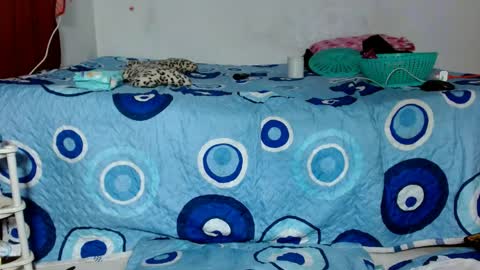Snapshot of queen_luisadirty chatting on May 19, 2026, 1:56 am queen_luisadirty online show from May 19, 2026, 1:56 am