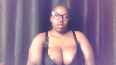 QUEEN online show from June 3, 2026, 2:33 pm