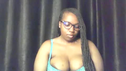QUEEN online show from June 6, 2026, 4:06 am