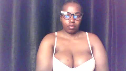 QUEEN online show from June 29, 2026, 11:32 am