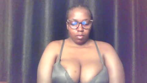 QUEEN online show from July 9, 2026, 4:38 am