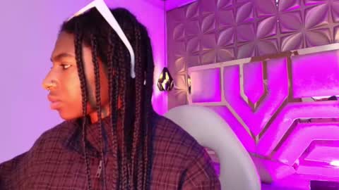   online show from March 14, 2026, 12:10 pm