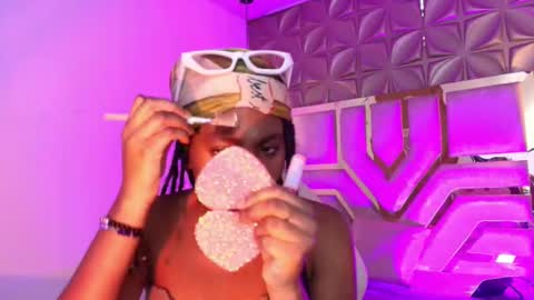   online show from March 15, 2026, 3:51 pm