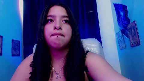 Snapshot of queen_salomme chatting on November 10, 2025, 9:25 pm queen_salomme online show from November 10, 2025, 9:25 pm