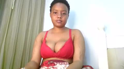 queen online show from May 17, 2026, 8:49 pm