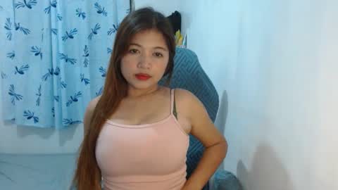 queen online show from December 2, 2024, 1:24 pm