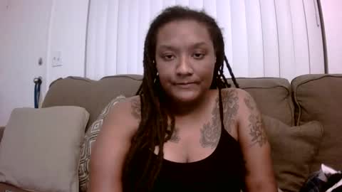 Queen Chief online show from January 6, 2026, 9:24 am