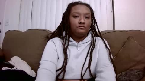 Queen Chief online show from February 18, 2026, 8:54 am