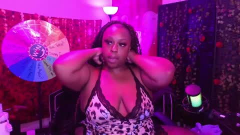 Snapshot of queencroze chatting on May 2, 2026, 6:13 pm Queen Cherise Roze online show from May 2, 2026, 6:13 pm