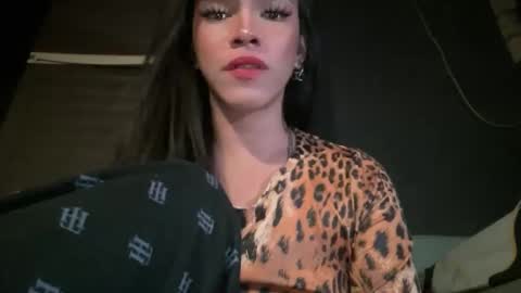 QUEEN online show from March 19, 2026, 11:42 pm