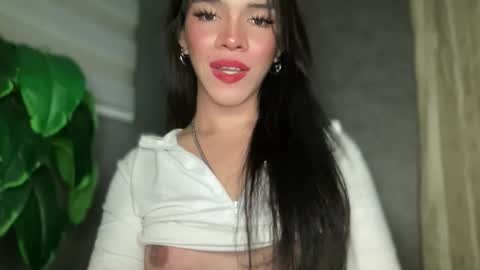 QUEEN online show from March 21, 2026, 3:00 am