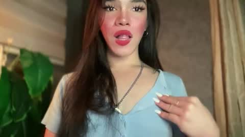 QUEEN online show from April 16, 2026, 8:59 am