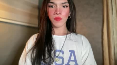 Snapshot of queenn_xxx chatting on May 9, 2026, 2:50 am QUEEN online show from May 9, 2026, 2:50 am