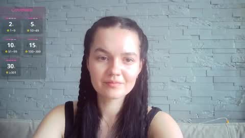 Snapshot of queenofmodels chatting on April 14, 2026, 9:04 am QueenOfModels online show from April 14, 2026, 9:04 am