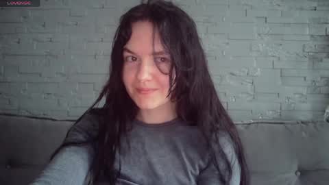 QueenOfModels online show from May 2, 2026, 6:07 am