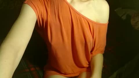 queenoftenderness online show from March 7, 2025, 7:16 pm