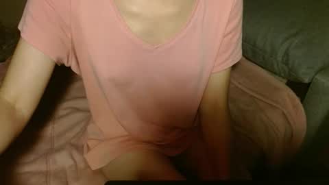 queenoftenderness online show from December 18, 2025, 7:20 pm