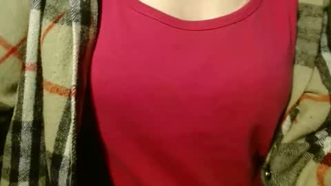 queenoftenderness online show from March 17, 2026, 7:17 pm