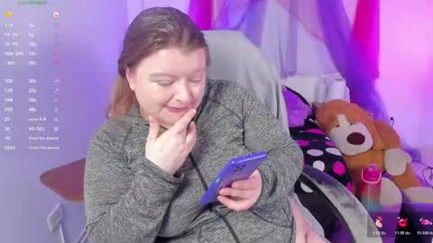 Snapshot of queensami7 chatting on May 27, 2026, 12:29 am Samantha online show from May 27, 2026, 12:29 am