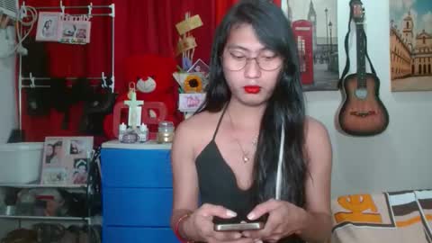 Snapshot of queensteffi chatting on February 8, 2026, 12:25 am queensteffi online show from February 8, 2026, 12:25 am