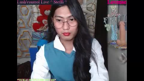 queensteffi online show from May 22, 2026, 5:51 pm