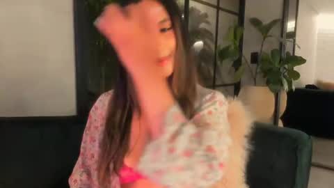 Val  -  online show from July 18, 2026, 12:59 am
