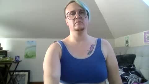 queerlyjaz online show from September 23, 2025, 11:41 pm