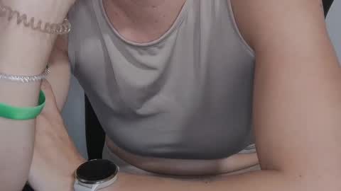 Snapshot of quickgirl_38 chatting on April 26, 2026, 5:10 pm quickgirl_38 online show from April 26, 2026, 5:10 pm