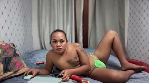 Snapshot of quinn_debzy chatting on September 22, 2025, 4:53 pm Debzy online show from September 22, 2025, 4:53 pm