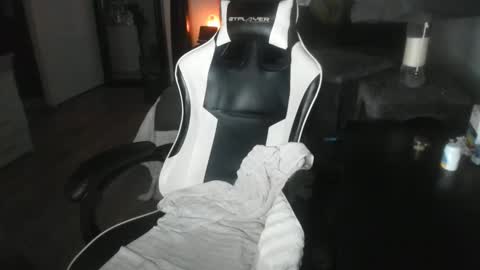 Snapshot of qwert4206 chatting on February 21, 2026, 11:55 am qwert4206 online show from February 21, 2026, 11:55 am