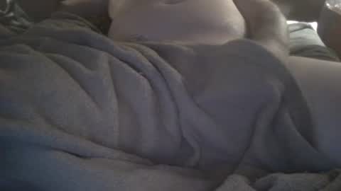 Snapshot of r1raven03 chatting on July 30, 2026, 6:34 am RavenR103 online show from July 30, 2026, 6:34 am