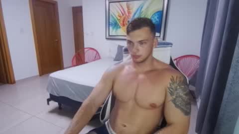 Snapshot of r9dima1998 chatting on October 17, 2025, 2:15 am Dmitry online show from October 17, 2025, 2:15 am