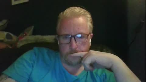 r_o_h_a_n online show from November 17, 2025, 11:43 pm