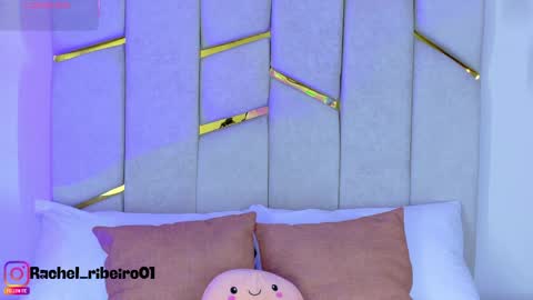 Rachel Ribeiro online show from April 1, 2026, 1:41 pm