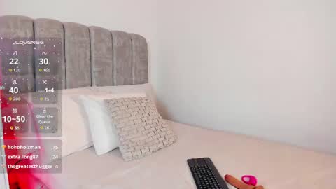 Snapshot of rachel_ruso chatting on July 7, 2026, 6:47 am RACHEL online show from July 7, 2026, 6:47 am
