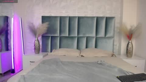 Rachel  online show from March 25, 2026, 11:38 am