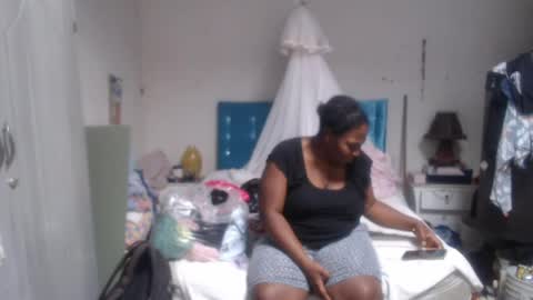 rachelexoticgirl online show from June 6, 2026, 6:56 pm