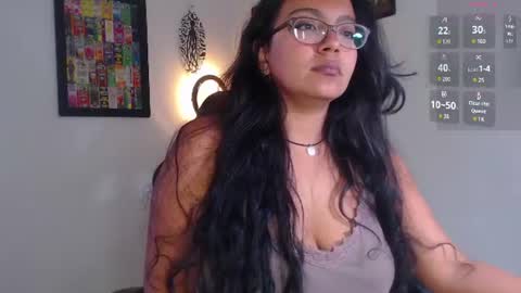 rachell_420 online show from June 10, 2026, 3:44 pm